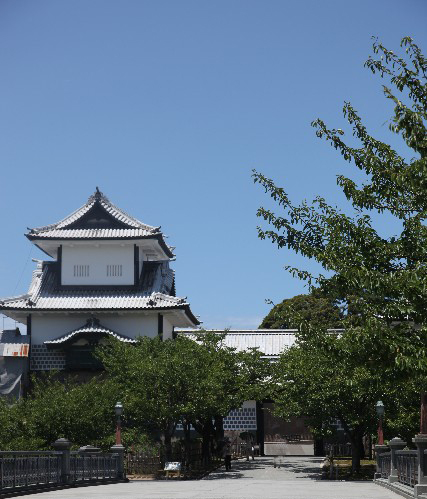 金沢城